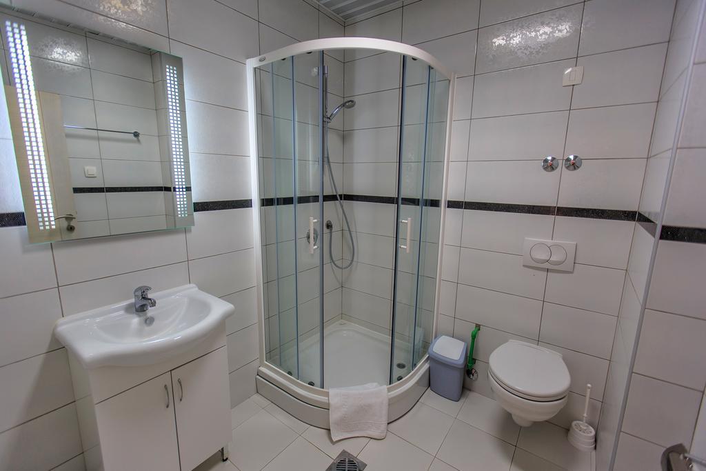 Apartments Matkovic Lux Sutomore Bagian luar foto